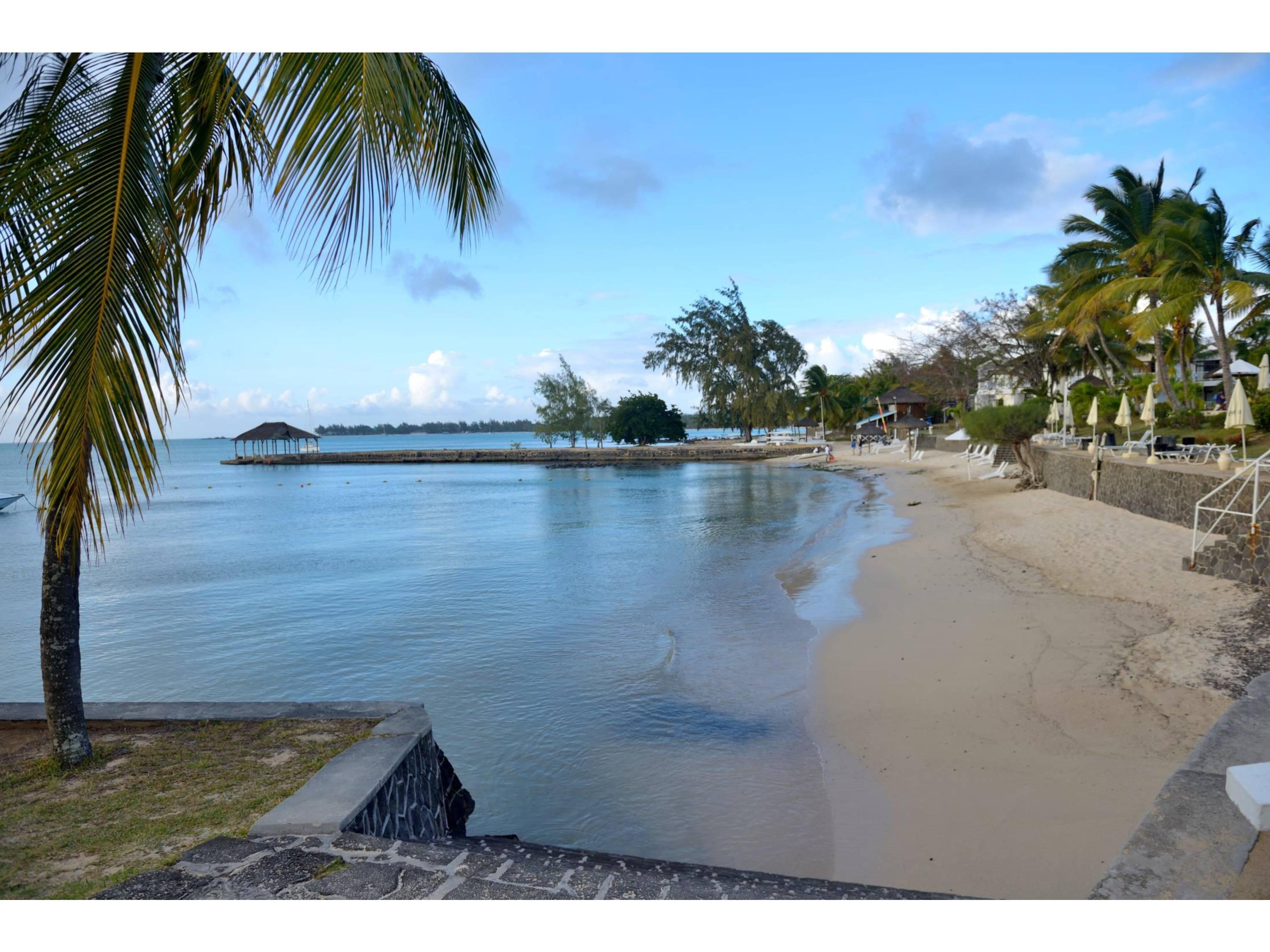 Coral Azur Beach Resort Mont Choisy Exterior photo